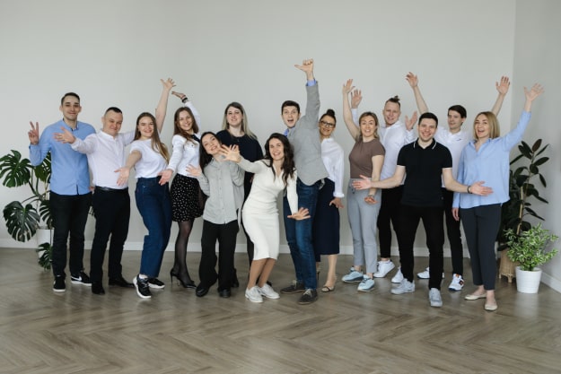 Ваши задачи решают 4 подразделения